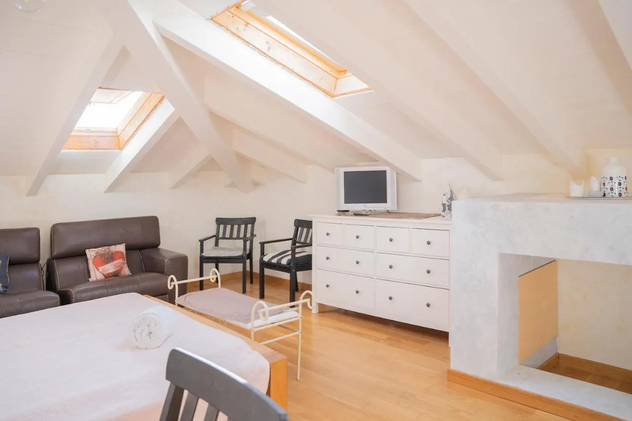 Apartment Ferienwohnung 016 - Casa Tranquilla Vista Mare, Pace E Natura - 10 Minuti Dalla Spiaggia Sestri Levante Italien