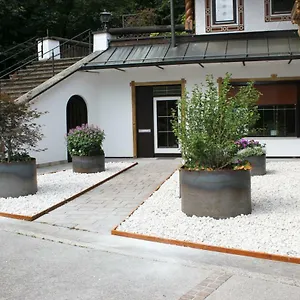 Ziemer Apartment Piding